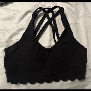 Buffbunny  black scallop bra